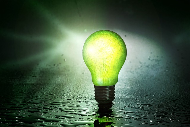 Lightbulb - Pixabay